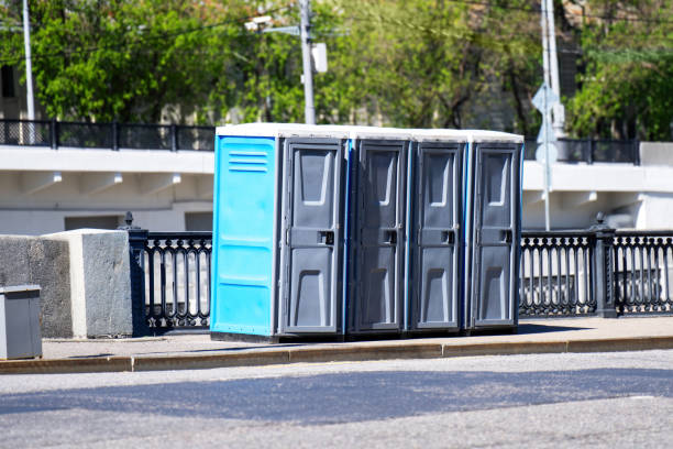 Best Portable bathroom rental  in Bunnell, FL